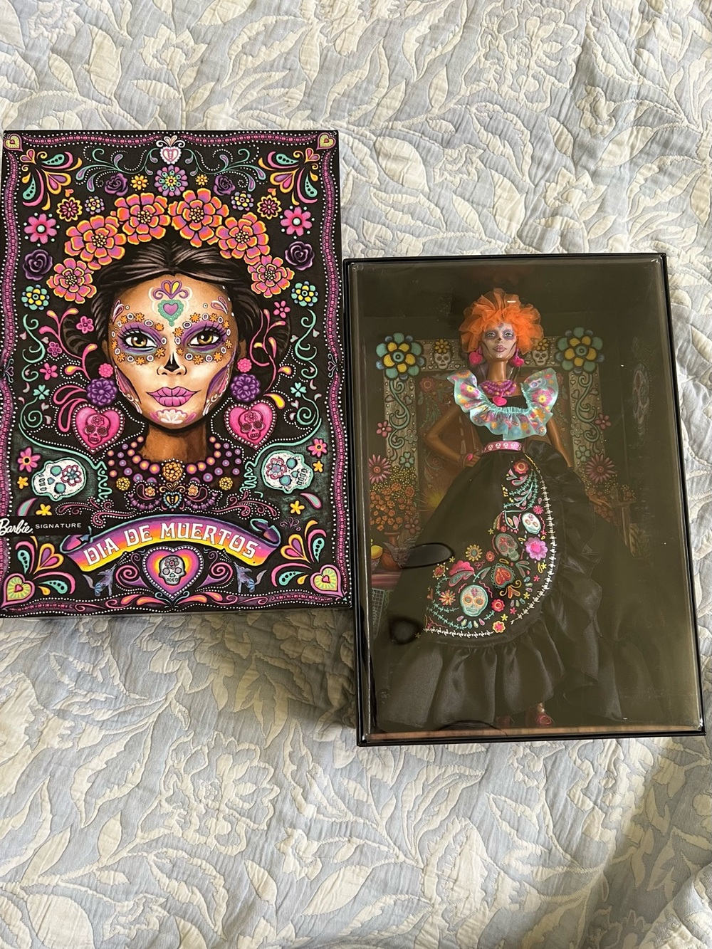 Barbie Signature Día de Muertos Collector Doll - Black Floral Gown